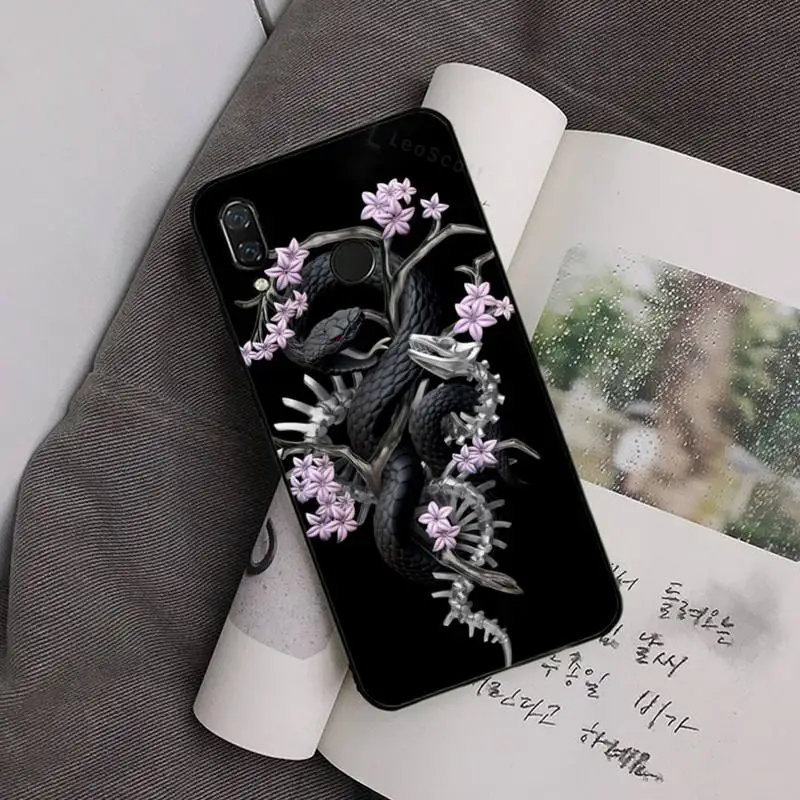 

Hand Snake Flower Snake Phone Case For Xiaomi redmi 9 9a 8 8a mi 9 9t 10 note 10 9 9s 8 8t 7 pro max funda