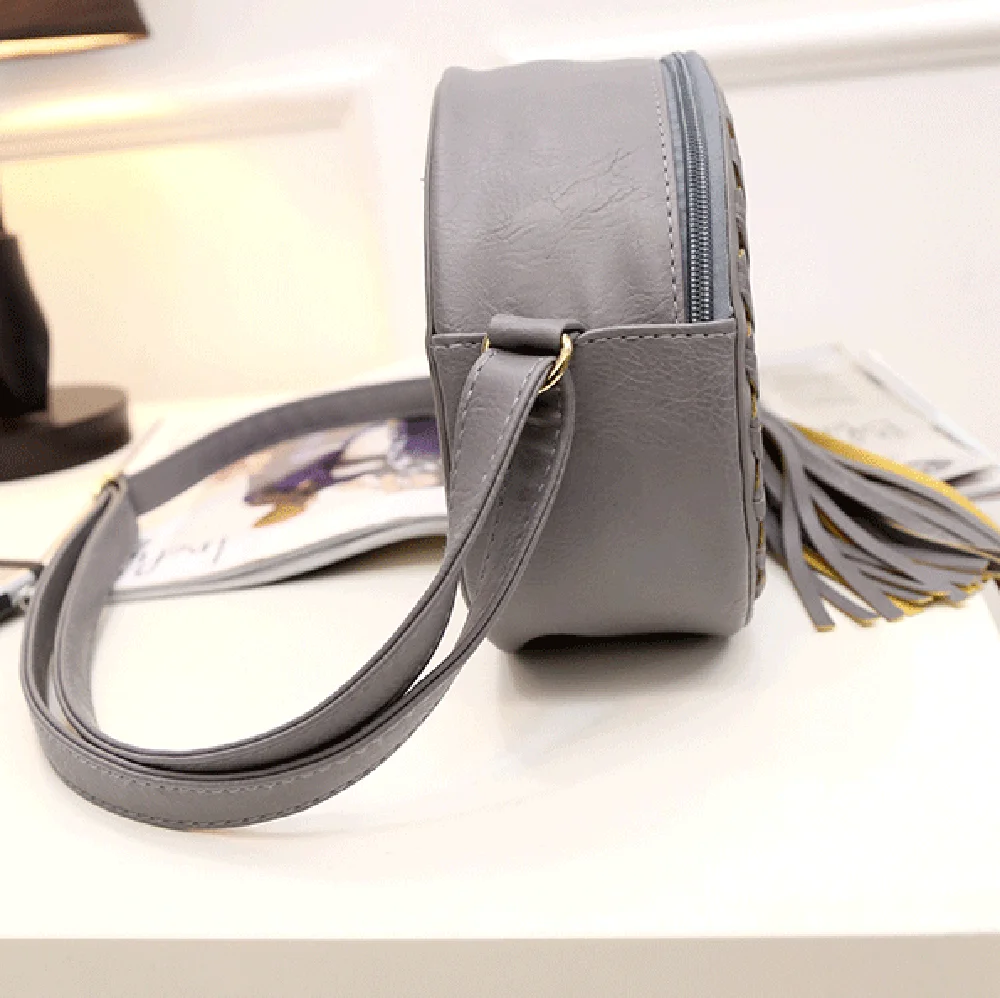 Маленькие круглые сумки для женщин 2020 модные кожаные через плечо плетеная Сумка