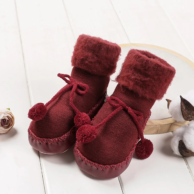 Новые зимние толстые 0-12 M/12-24 M Детские Первые ходунки из искусственной кожи обувь для малышей мягкая подошва новорожденных одноцветные домашние носки