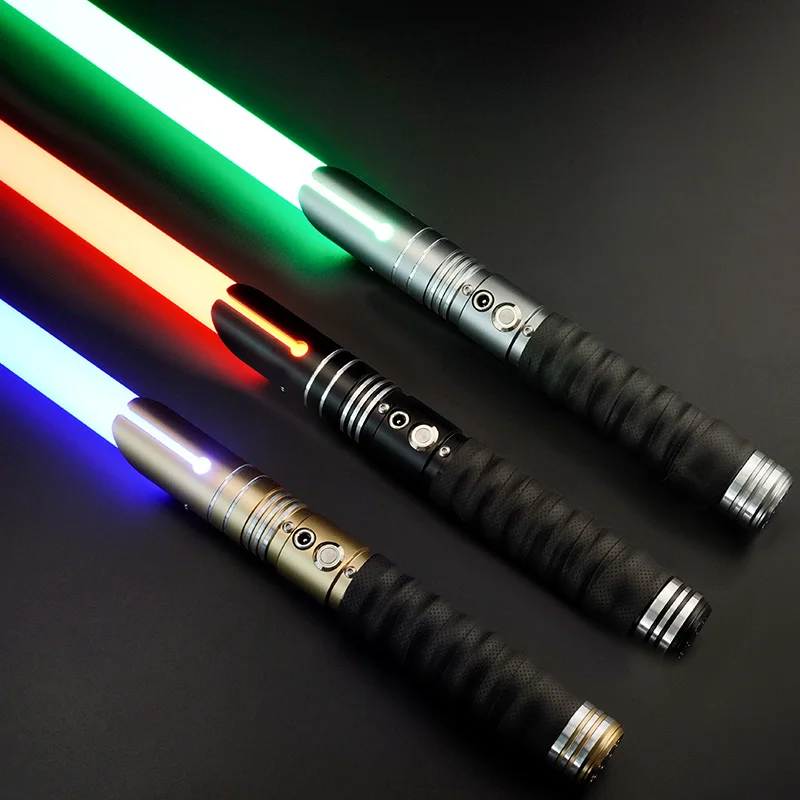 Фото THY SABER Металлическая рукоять FOC Тяжелый дуэльный световой меч RGB с ручным ремнем и 10 комплектами звуковых эффектов №2
