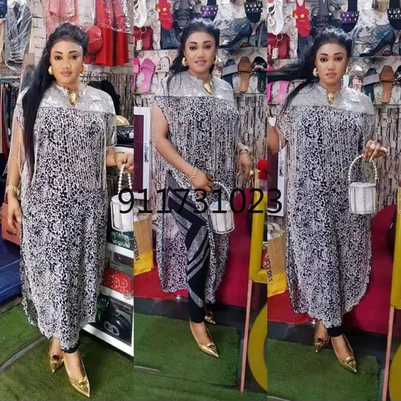 Комплект брюк с V-образным вырезом и коротким рукавом | Тематическая одежда