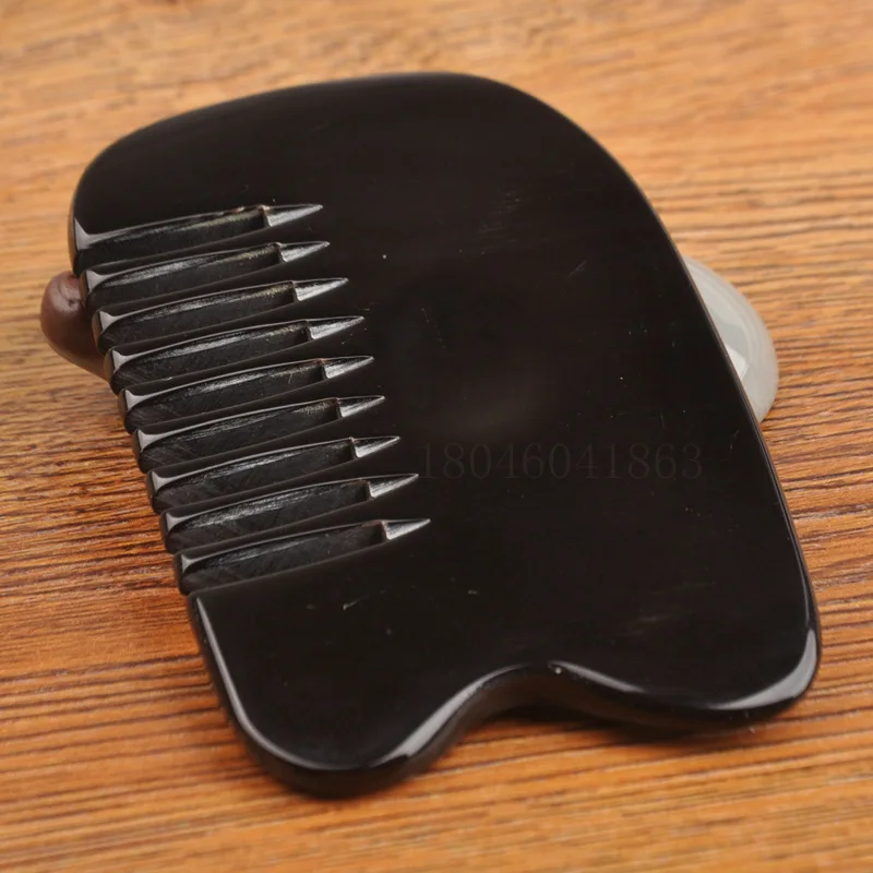 Толстый черный рожок буйвола с восьмизубчатыми соскальзывающими пластинами