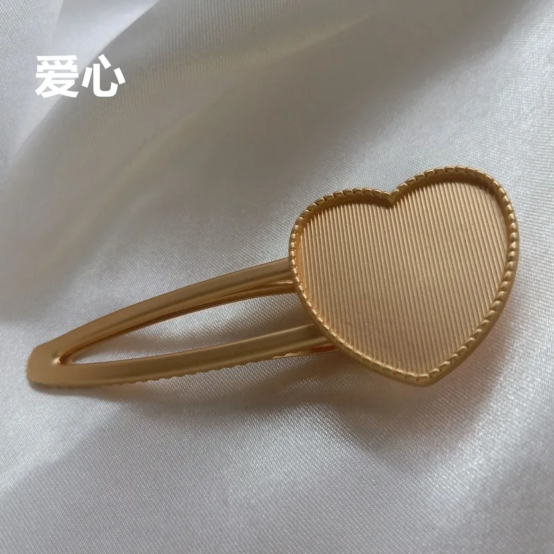 

COSANER Cat Star Mouse Fashion Jewelry Findings Components Decoration Anime Hair Clips Accessories DIY Birthday Gift Wholesale