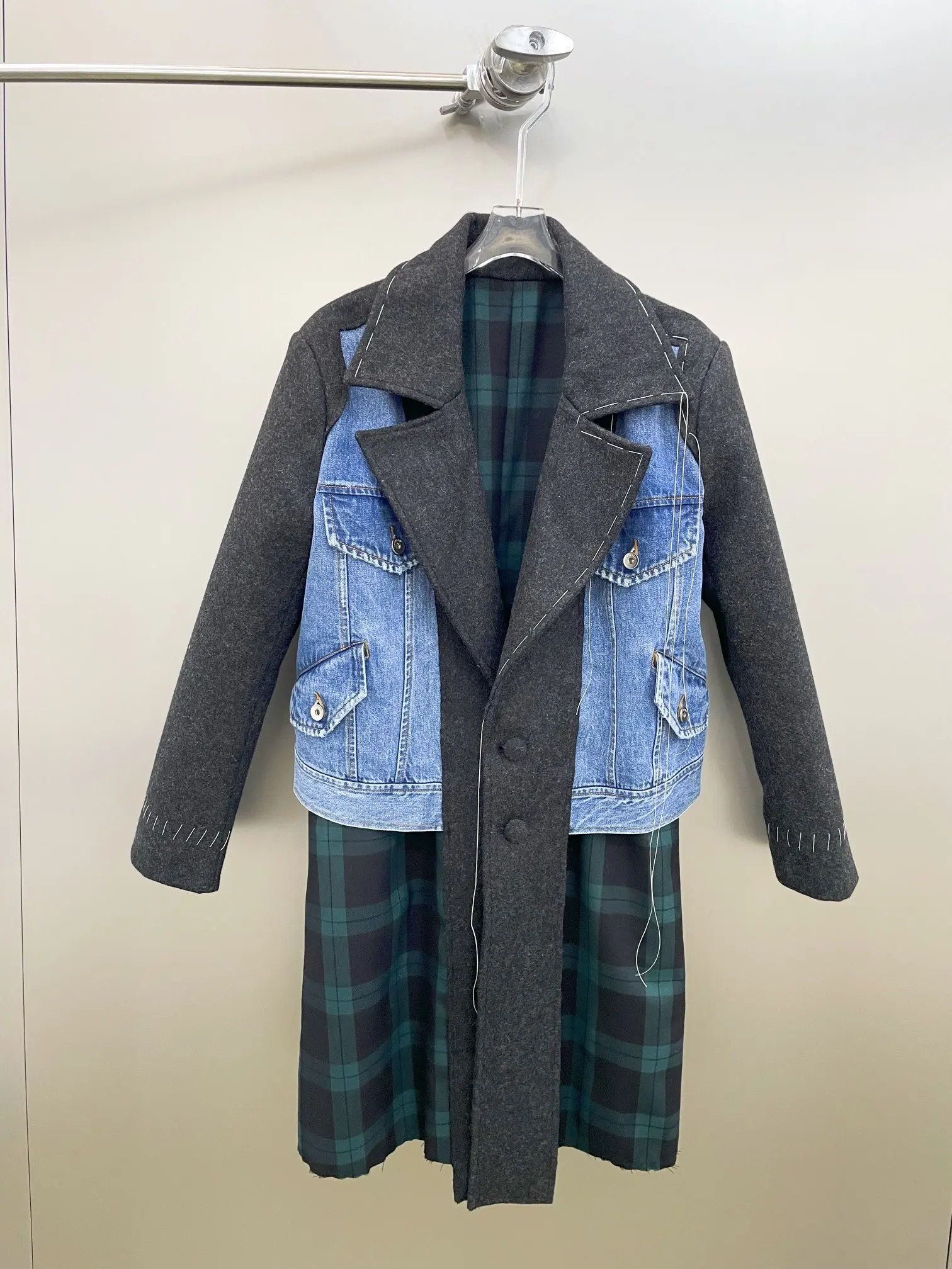 

2021 FW Новинка джинсовая Лоскутная парка средней длины из смешанной шерсти пальто высокое оригинальное качество свободное винтажное пальто ...