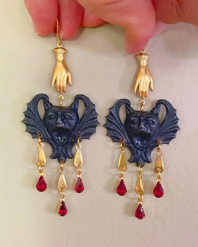 The Bram Stoker earrings,Goth Earrings,Gothic Gifts for Her bram stoker dracula bram stoker