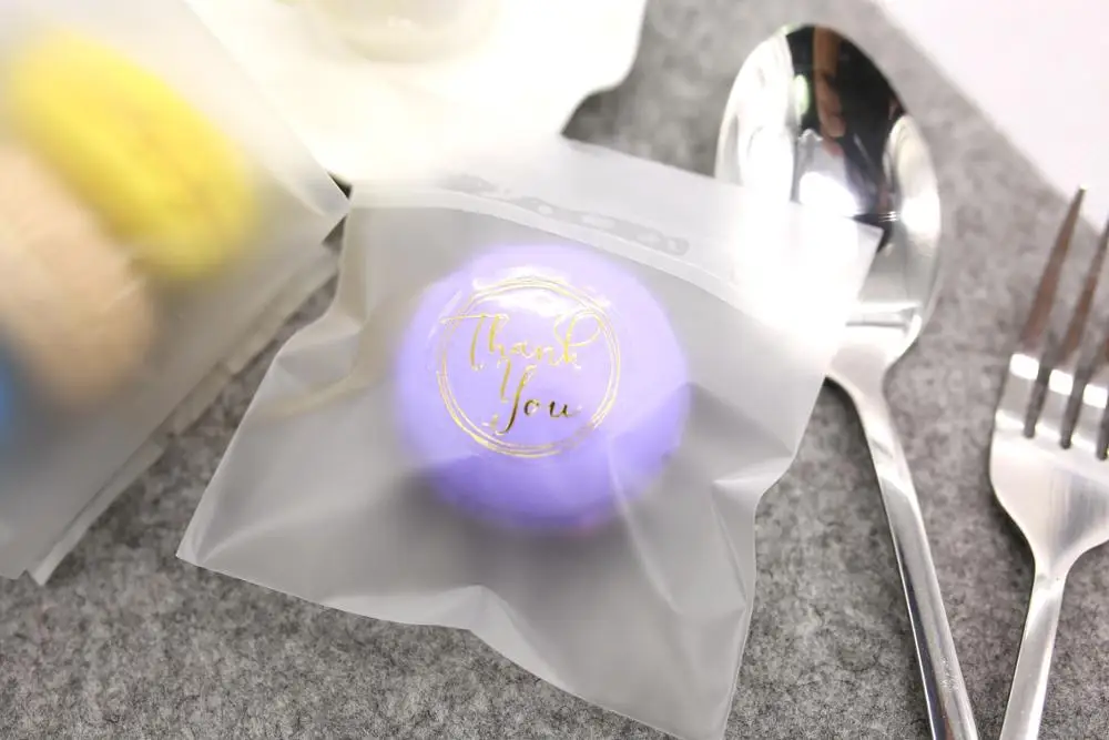 Прозрачные круглые наклейки с золотым рисунком подарочные бумажные