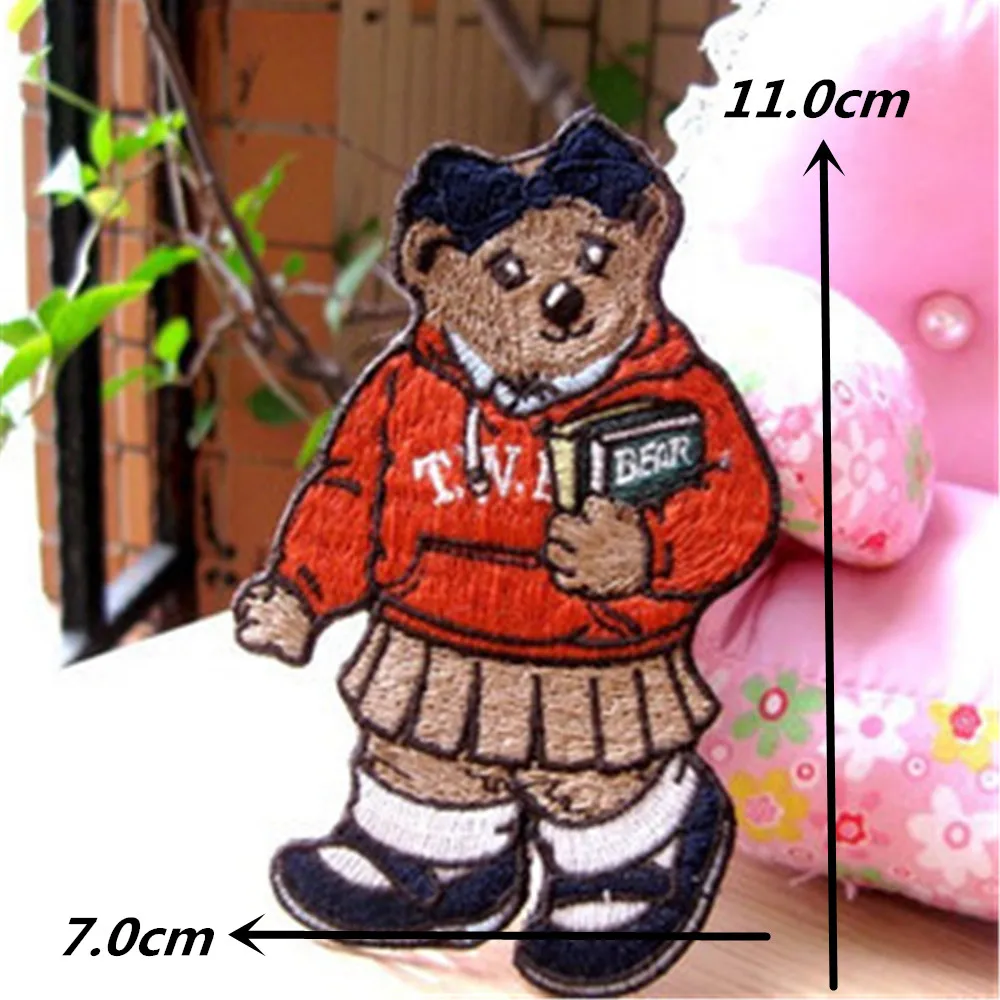 Термоклейкие нашивки для одежды модные вышитые значки с маленьким медведем
