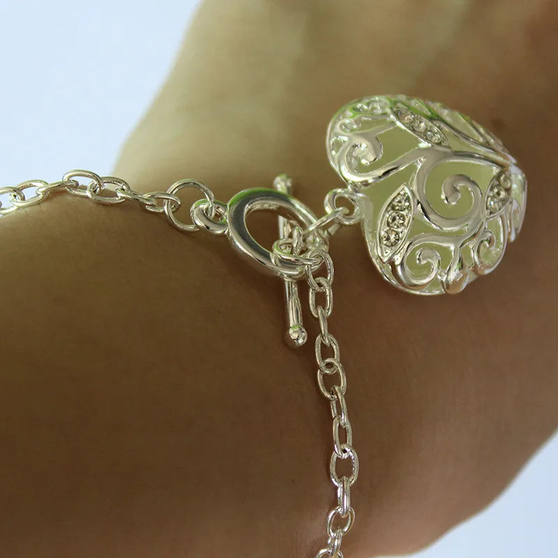 Японский и корейский браслет с инкрустированными полудрагоценными камнями в