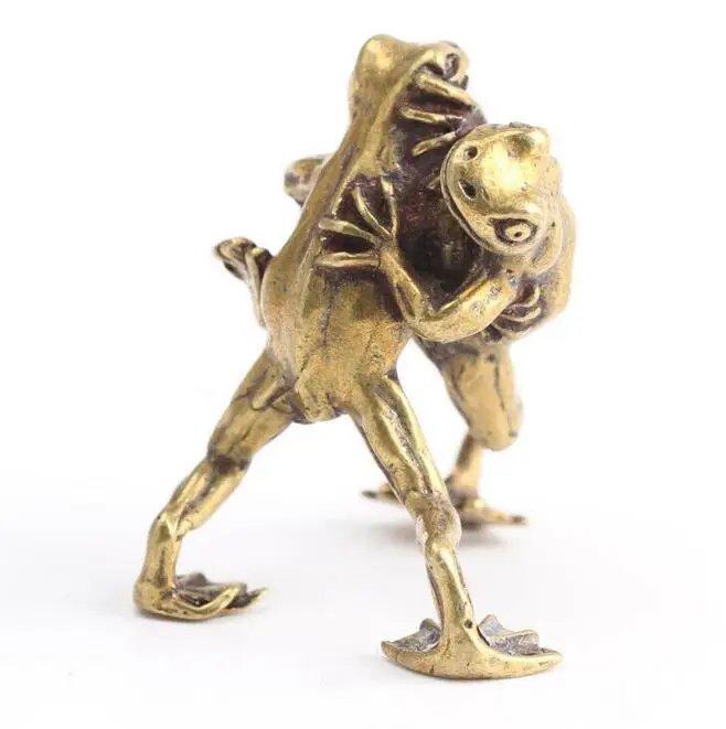 

Chinese Collection Asian Brass Wrestling Frog Exquisite Fengshui Statue