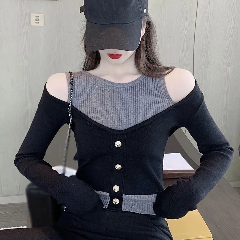 

Stitching Knit Top Temperament One-shoulder Long-sleeved Small Fragrance Sexy