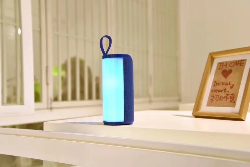 blue Мини-Аудио Портативный беспроводной Bluetooth динамик бум бокс открытый бас TF FM радио громкоговоритель с семи цветов света светодиодный HIFI - Цвет: blue