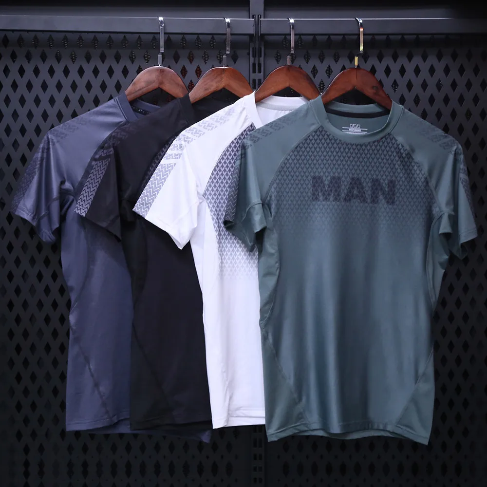 2021 New T Shirt Training Men Short Sleeve Compression Men T-Shirts Muscle Shirts Slim Male Gyms Running Fitness Sports T Shirt