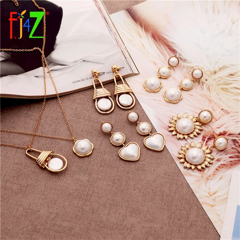 

F.J4Z Hot Pearl Jewelry Collection Fashion Elegant Simulated Pearl Heart Flower Square Earrings Bridal Jewelry bijoux