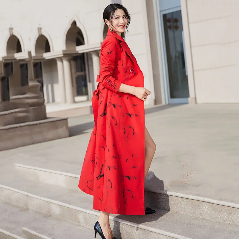 Тренчкот женский длинный с отложным воротником модная верхняя одежда красным