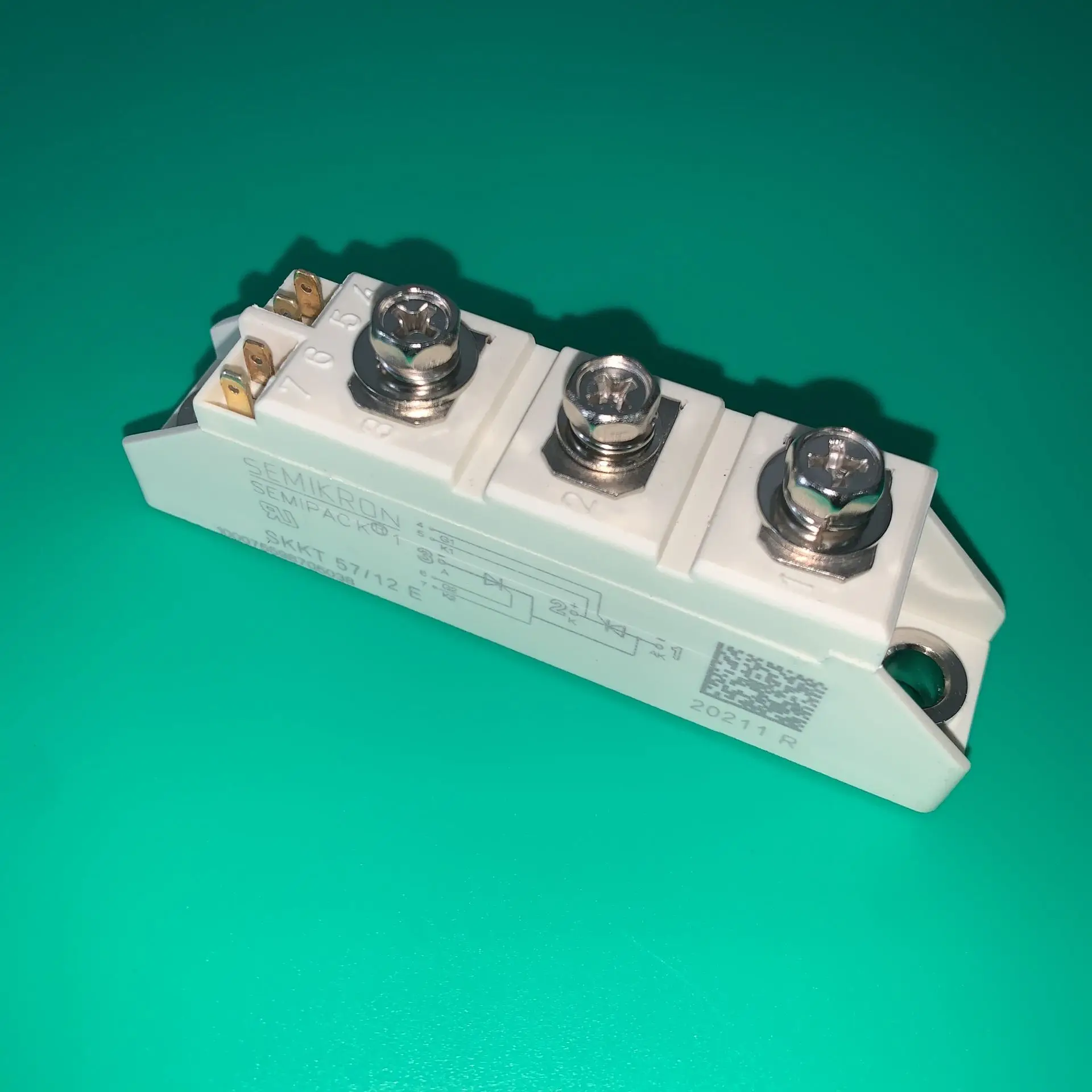 SKKT57/12E MODULE SKKT 57/12 E IGBT Thyristor Diode Modules SKKT5712E SKKT57-12E