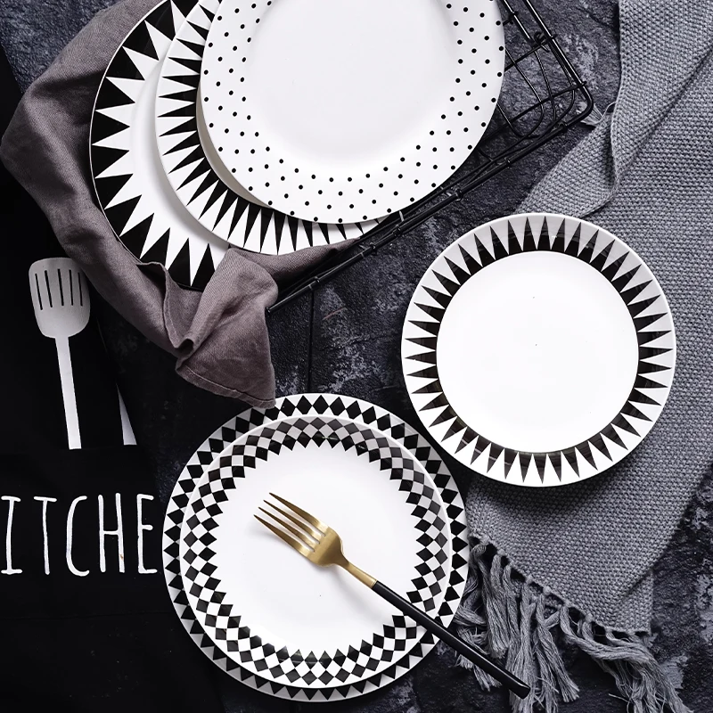 Плоская тарелка простая для еды черная Бриллиантовая из костяного фарфора