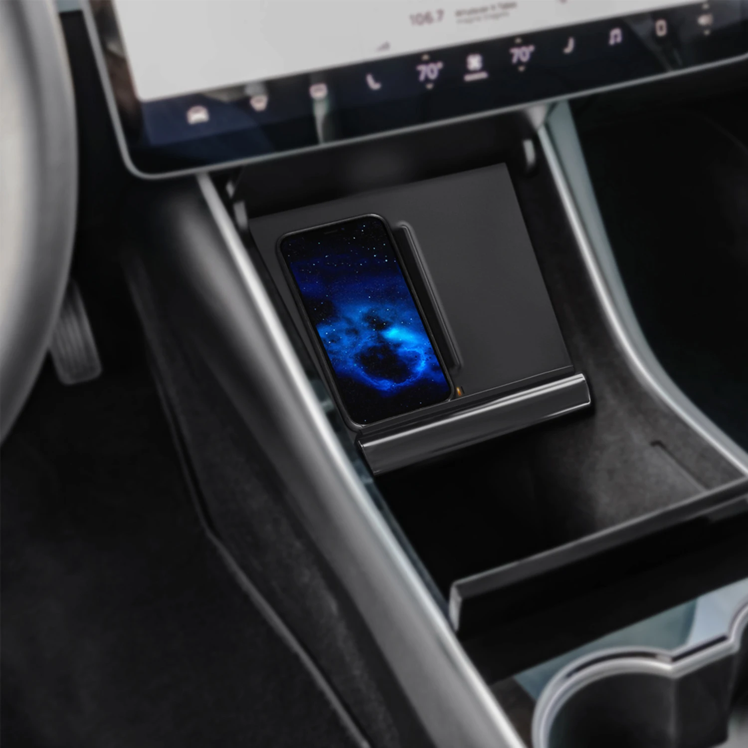 Wireless Charging Pad for Tesla Model 3 Customized Phone Charger Panel Holder Car Accessories |