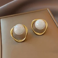 2021 new korean fashion irregular circle simulated pearl earrings for women fashion jewelry elegant party button earrings