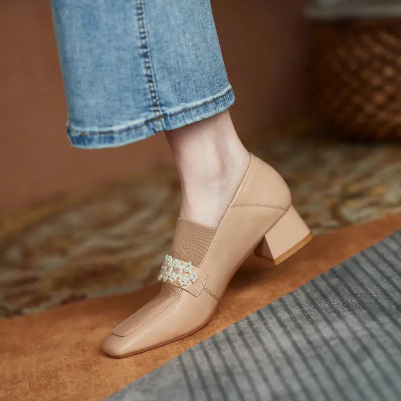 

QUTAA 2021 Spring Autumn String Bead Genuine Leather Med Heels Retro Square Toe Elastic Band Slip On Women Shoes Size 34-40