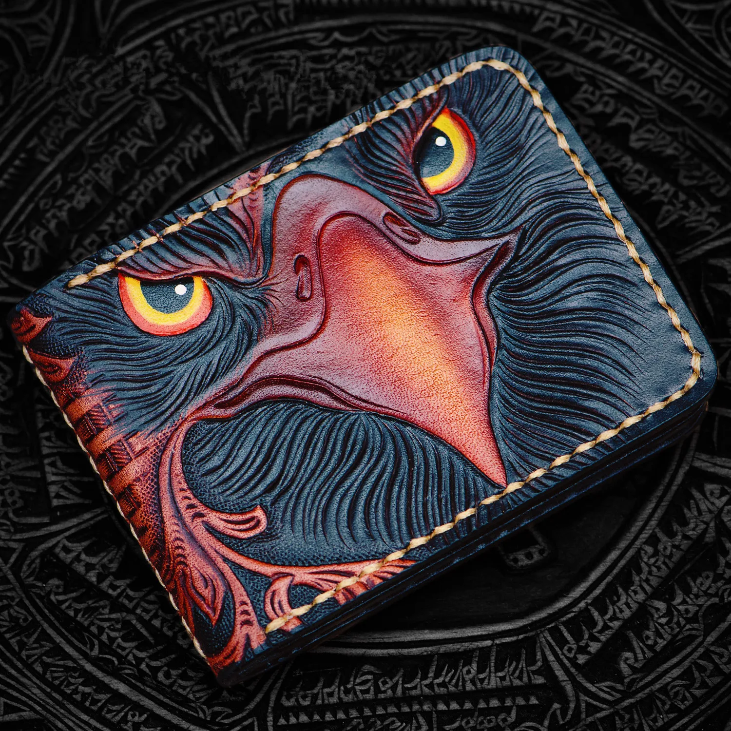 Hand-made Carved Eagle Short Wallets Purses Women Men Clutch Vegetable Tanned Leather Thin Driver's License Wallet Card Holder