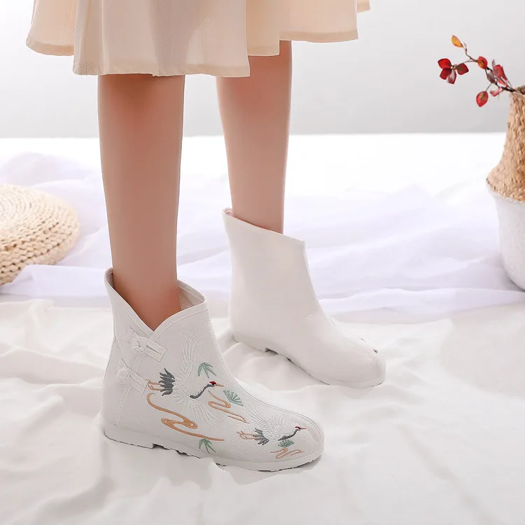 Тканевая обувь с цветком журавля античные Сапоги Женская китайская вышивкой в