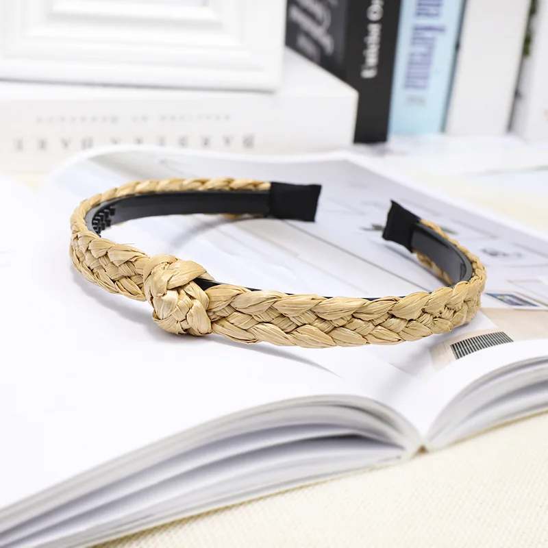 

Simple , Hand Woven Twist Solid Color, Thin Edge, Toothed Anti Slip Hair Band, Lafite Hair Band, C366