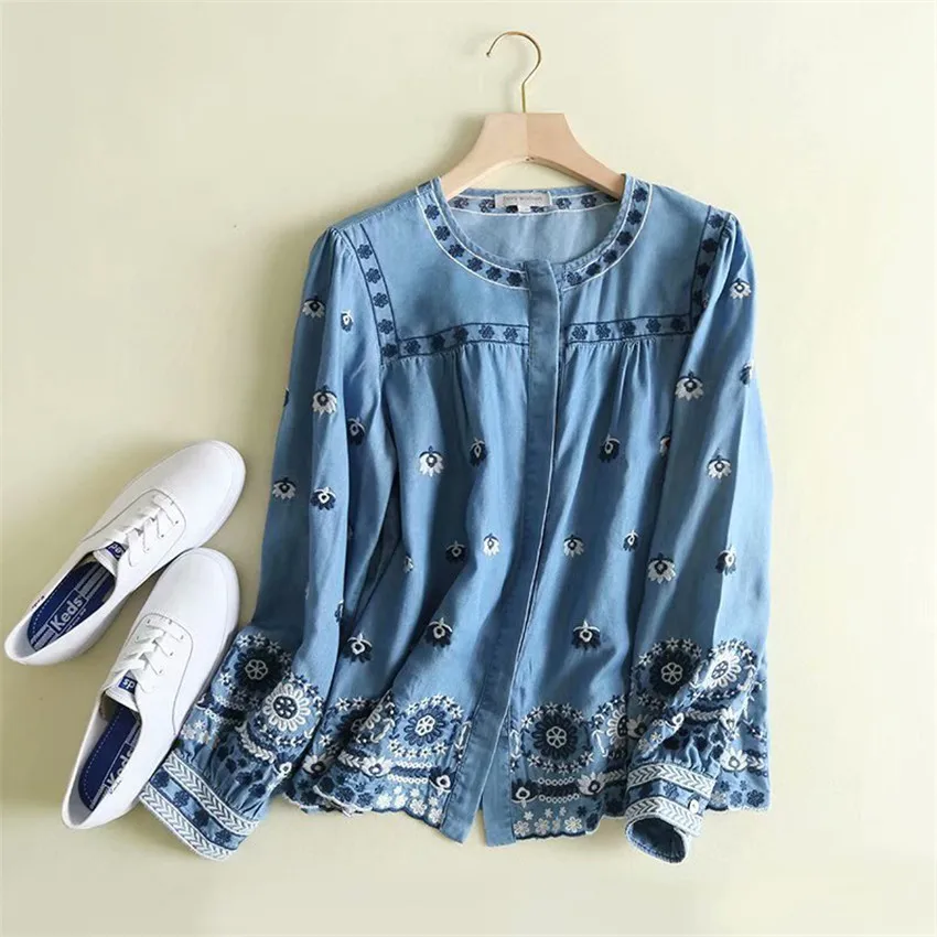 

Ethnic Style Vinatge Jeans Shirt Women 2022 Long Sleeve Casual Denim Shirts Tops Floral Embroidery Women Tops And Blouses