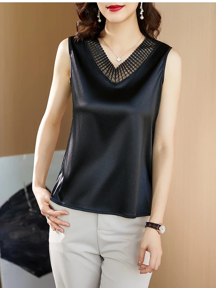 

Summer Korean Fashion Silk Tank Top Women Satin Office Lady Tank Top Mesh Solid Black Cami Top Plus Size XXXL/5XL for Women