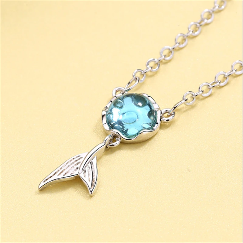 Женское Ожерелье с голубым камнем украшенное кристаллами | Украшения и