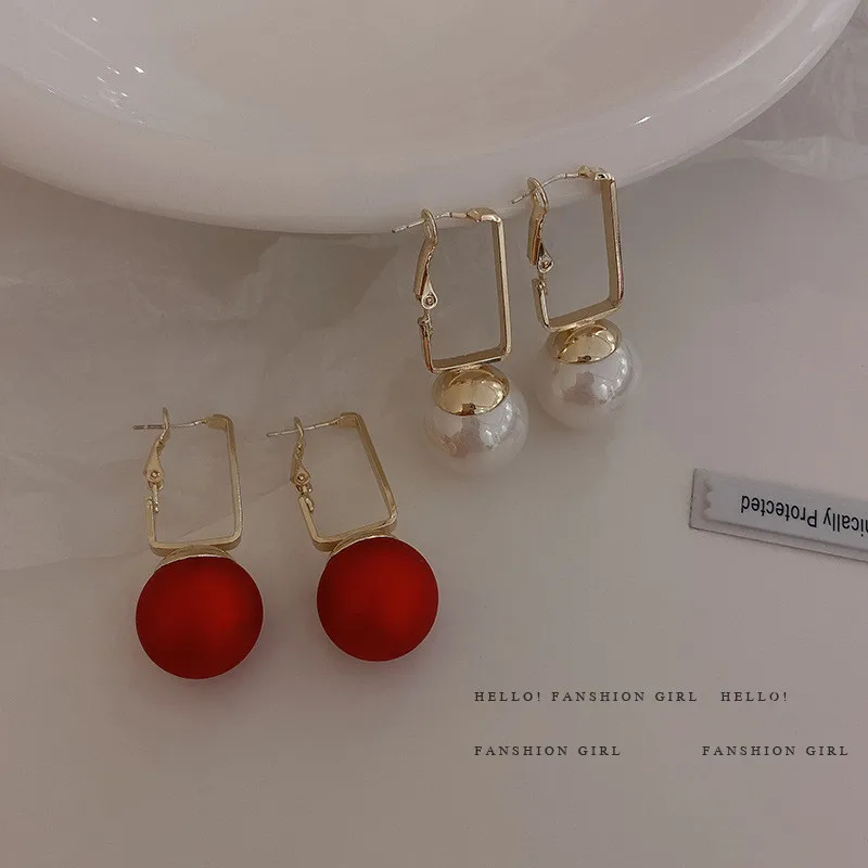 

2021 New Trendy Big Red Simulated Pearl Ball Drop Earrings For Women Classic White Big Ball Earring Jewelry Gift