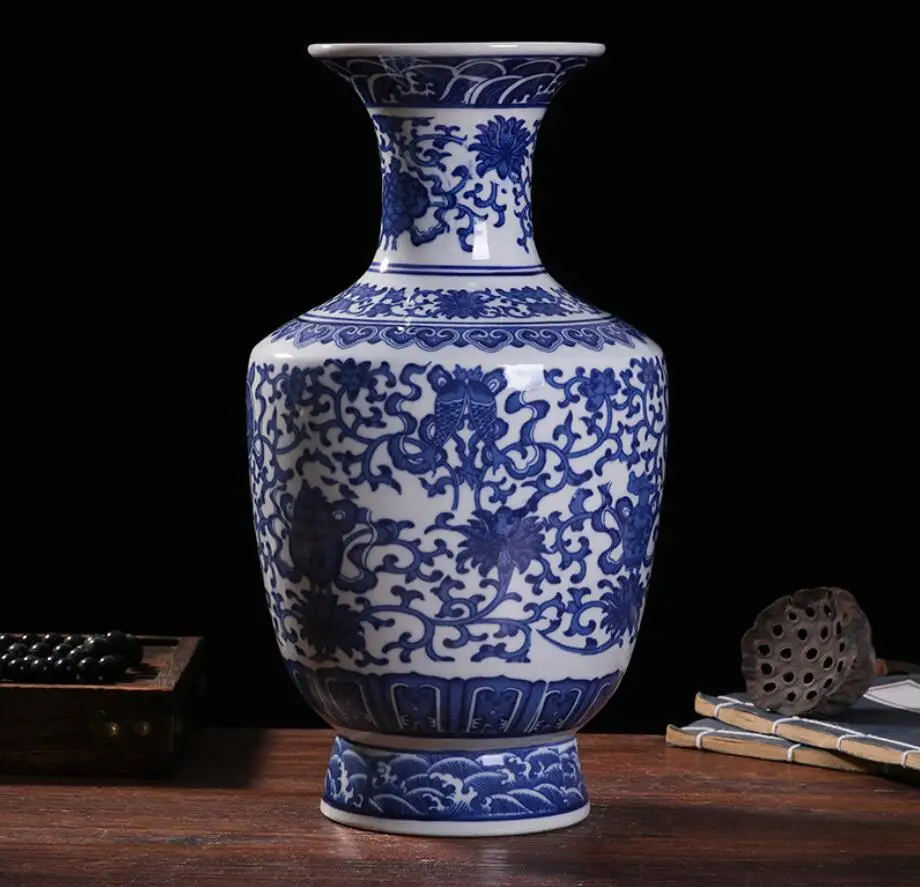 Керамическая ваза в китайском стиле сине белая фарфоровая антикварная для