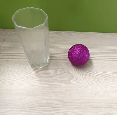 Фиолетовые пенопластовые шарики из пенопласта вечерние свадебные праздничные