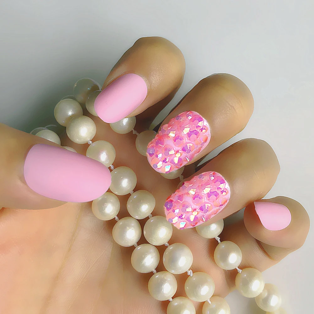 Матовый розовый с круглым искусственным ногтем миндалем Нейл-арт советы 3D на заказ водный сверел ложные нажим в повседневной носке разнообразие вариантов.