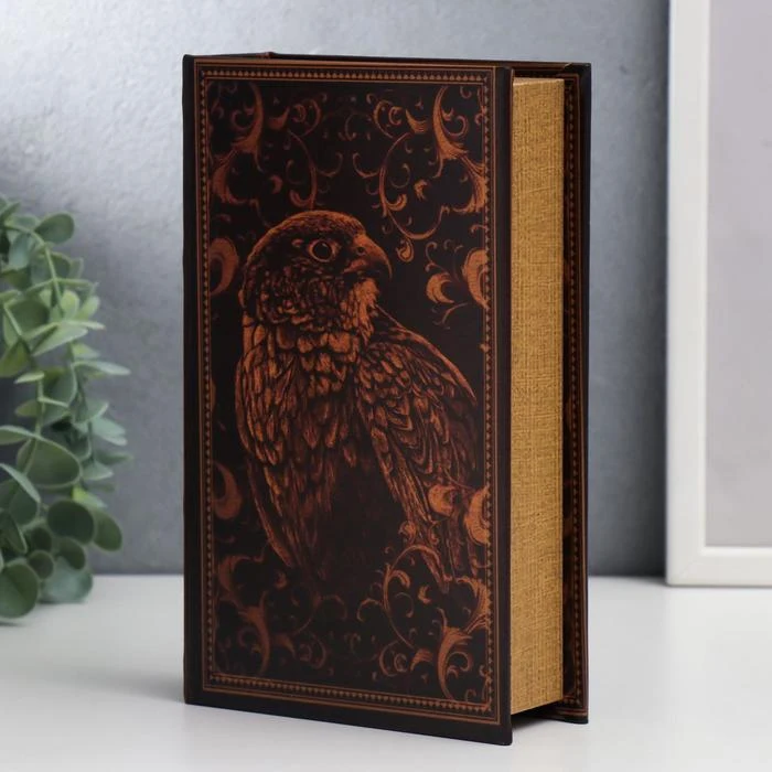 Сейф-книга дерево кожзам Ястреб. Wild nature 21х13х5 см 5487696 | Безопасность и защита