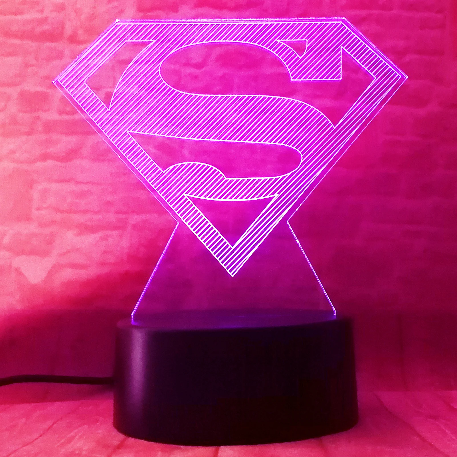 Креативные Мстители символ логотипа Супермена DC 7 цветов градиентная подсветка