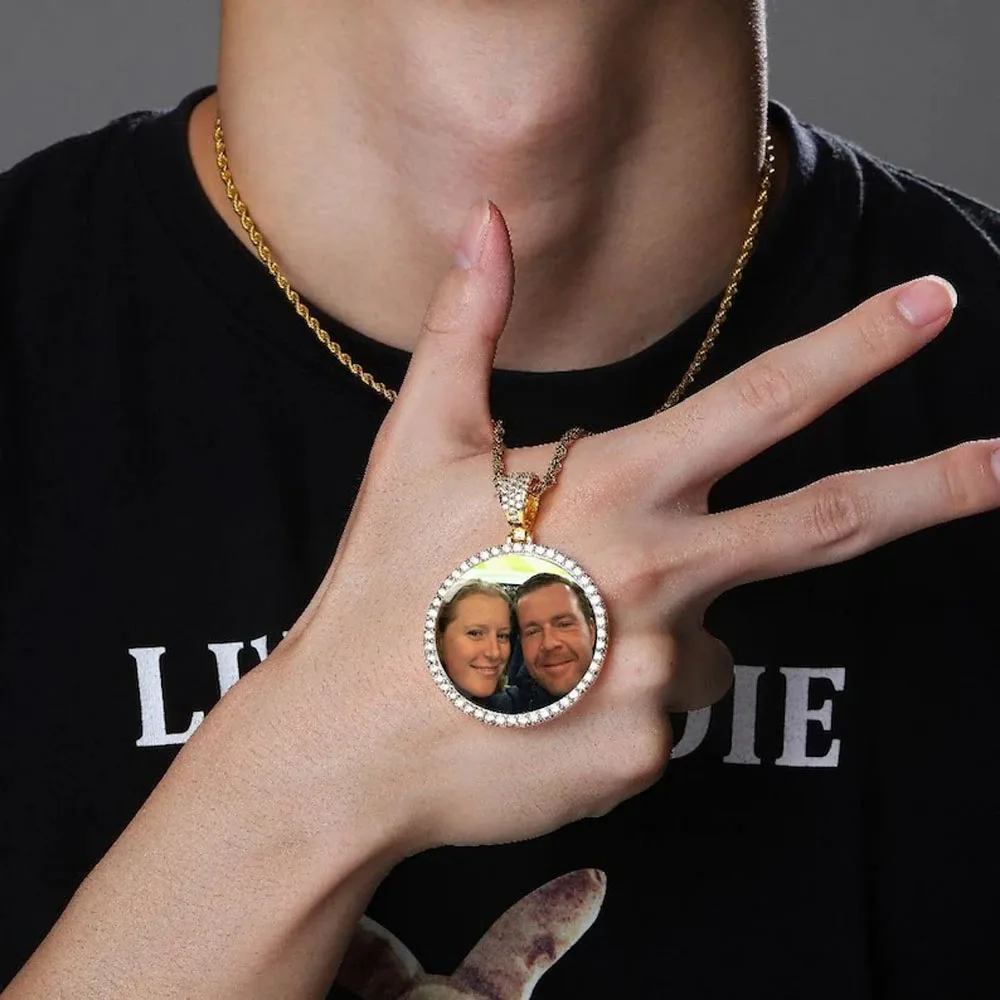 

Custom Made Memory Photo Round Medallions Cubic Zircon Necklace Hip Hop personalized Pendant For Men Jewelry Gift