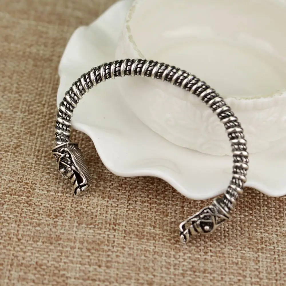 Персонализированные Творческие Волчья Голова открытие регулируемый браслет