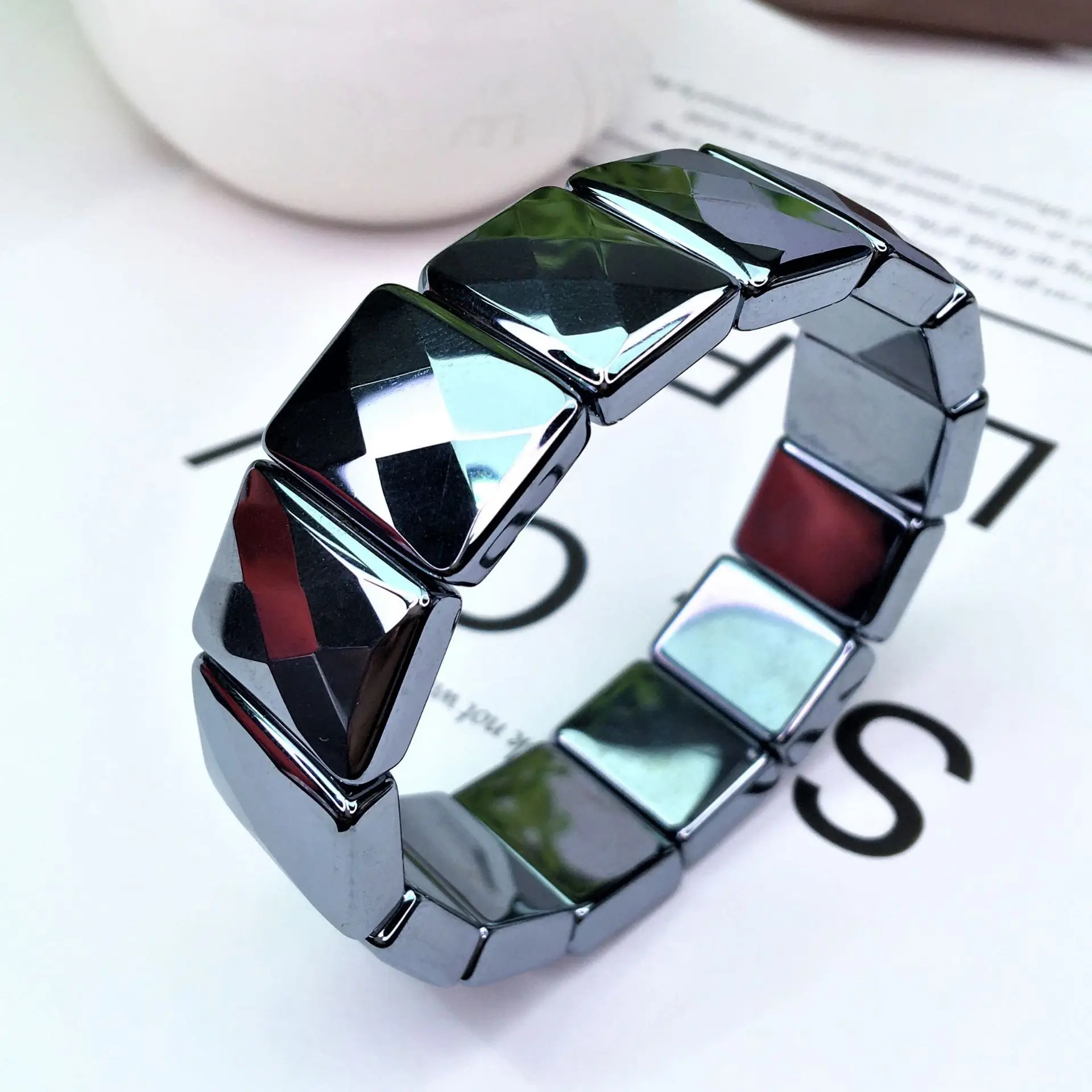 

Браслет Terahertz для мужчин и женщин, лечебные ювелирные изделия, подарки, подлинные натуральные бусины Terahertzs, эластичный браслет из бисера, бр...