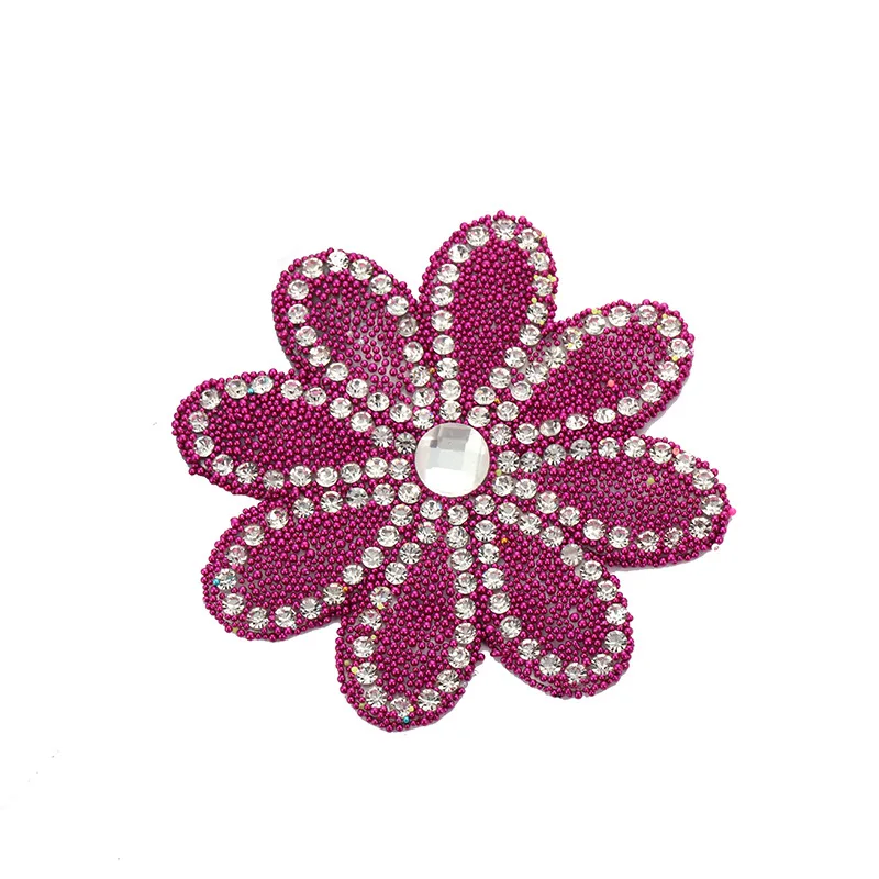 

the diamond patch buiter eight petals hot drilling custom hot melt glue back DIY clothing textiles: direct selling