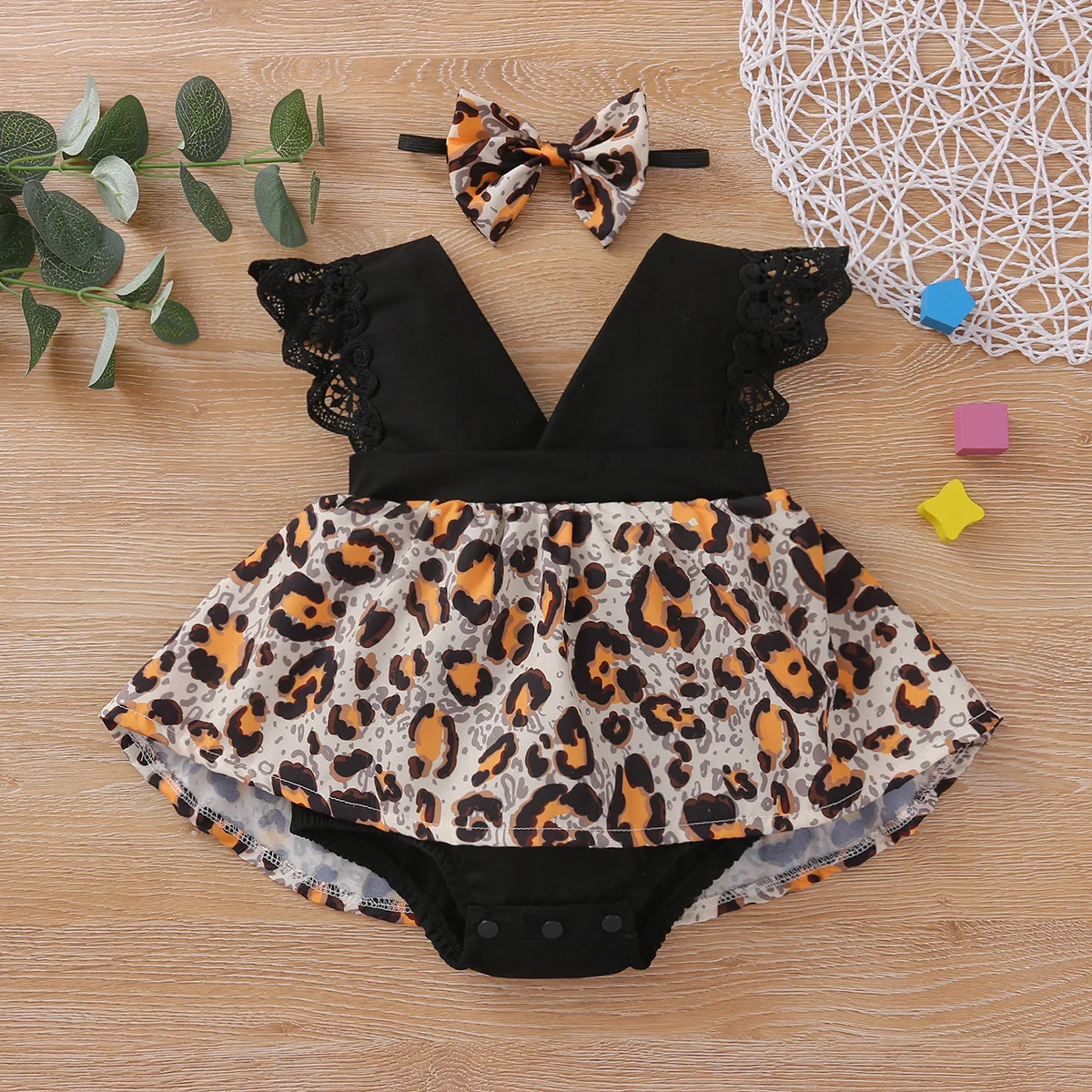 

Summer leopard lace sleeve baby Siamese dress two piece creeping suit