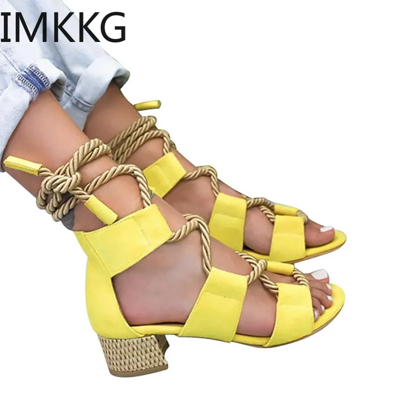 Летние женские босоножки Босоножки с открытым носком на каблуке Женская обувь из