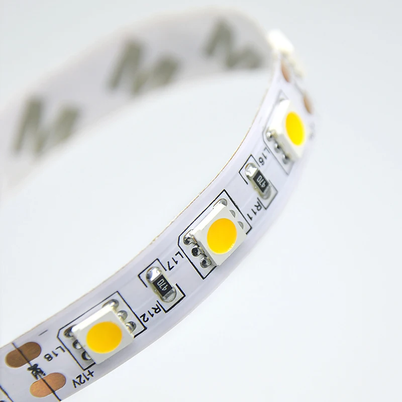 Светодиодная светильник та IP30/65/68 SMD5050 лента RGB водонепроницаемая для внутреннего