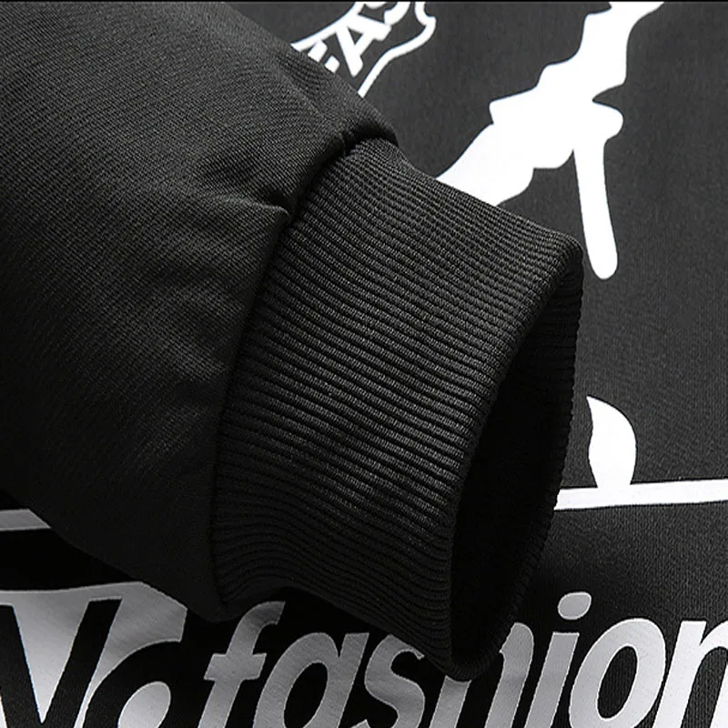 

2020 autumn and winter new men's hooded jacket Korean version of slim sports and leisure Japanese simple country youth street tr