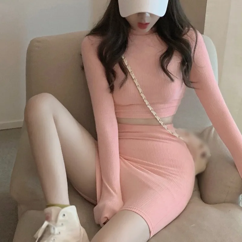 

Women's O Neck Navel Exposed Long Sleeves Skirt Two-Piece Set 2020