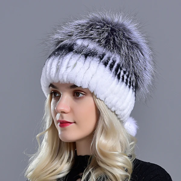 Зимние женские головные уборы Лисий помпон из меха кролика skullies beanies Теплые эластичные модные пушистые уличные шапки из натурального меха с 2 шариками - Цвет: Color04