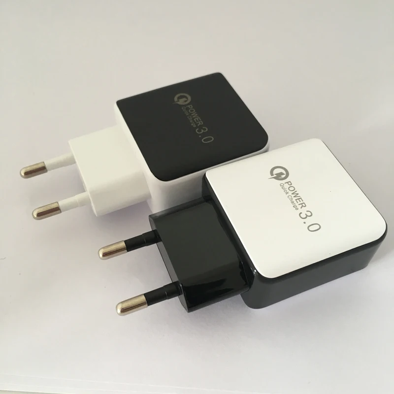 Зарядное устройство с USB-кабелем и адаптером для быстрой зарядки | Мобильные