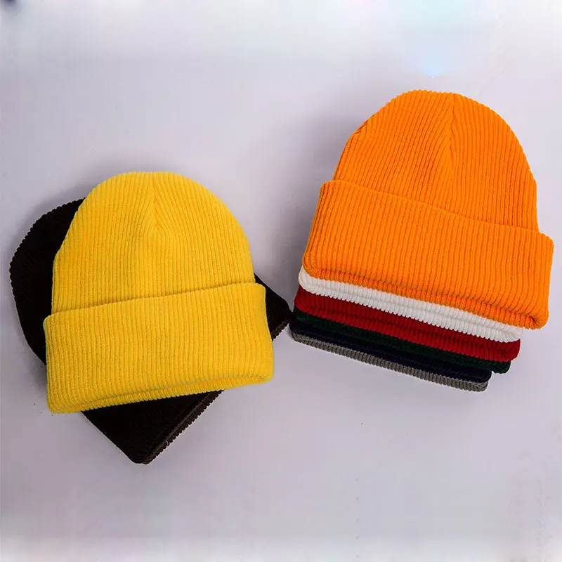 1 шт. шапки унисекс с вышитыми буквами Повседневные для мужчин и женщин теплые