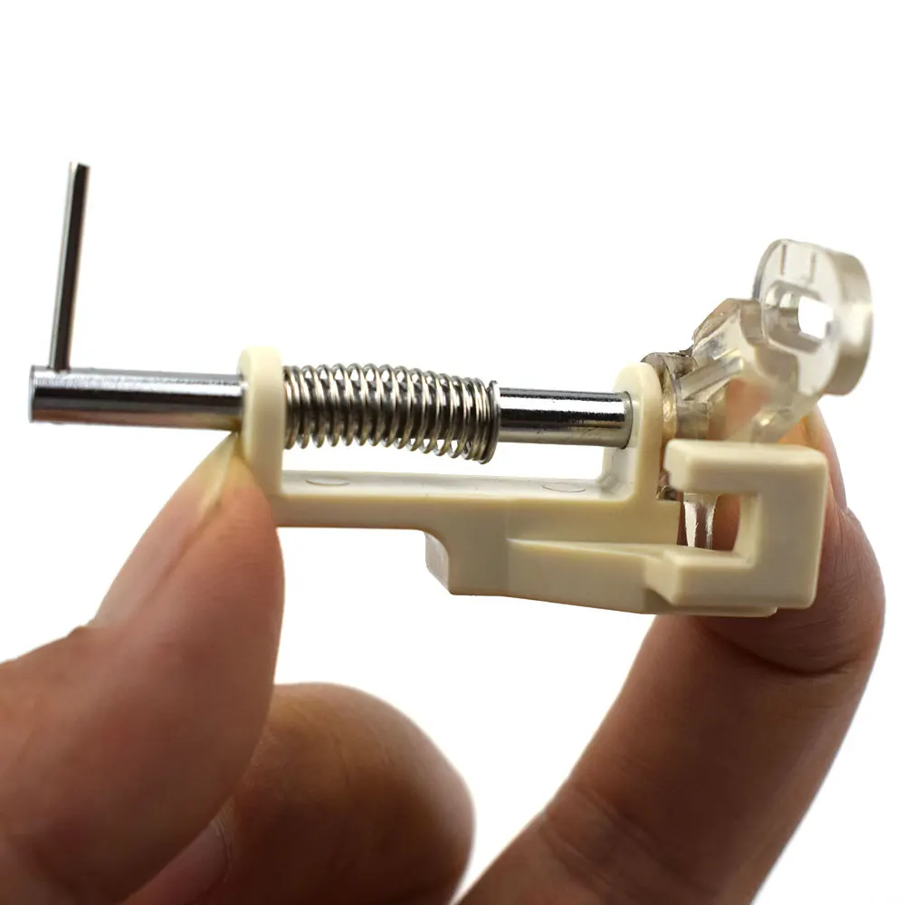 

5PCS Household Sewing Machine Parts Darning Foot Embroidery Universal Freedom Presser Foot Quilting Foot Domestic Sewing Machine