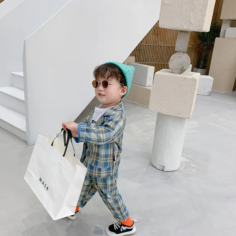 

Осенний костюм для маленьких мальчиков, Модный корейский клетчатый пиджак с отложным воротником и брюки с эластичным поясом, 2 предмета для ...