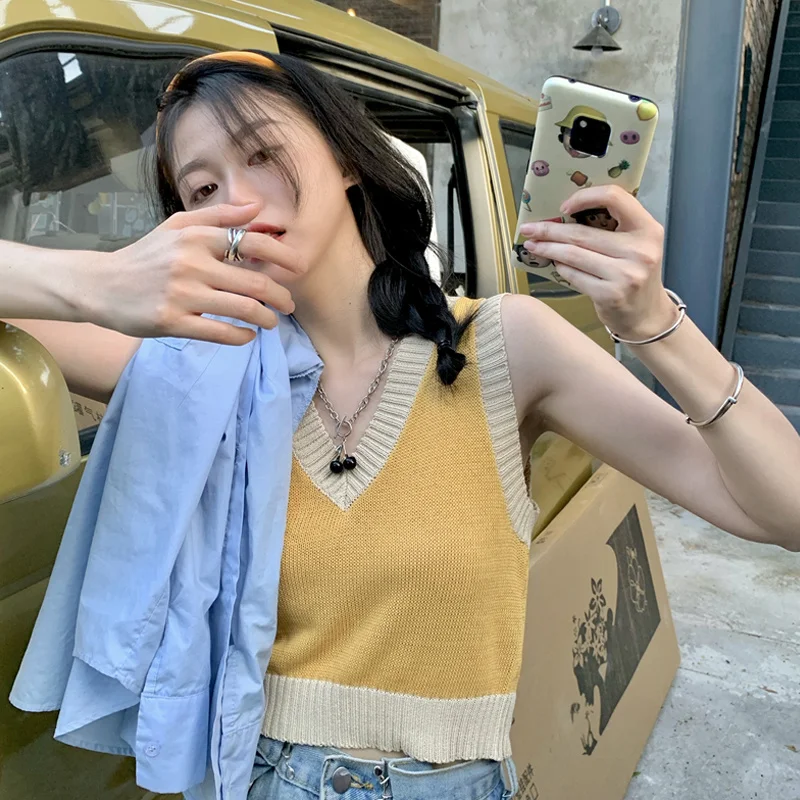 Женский трикотажный жилет без бретелек с V-образным вырезом | Женская одежда